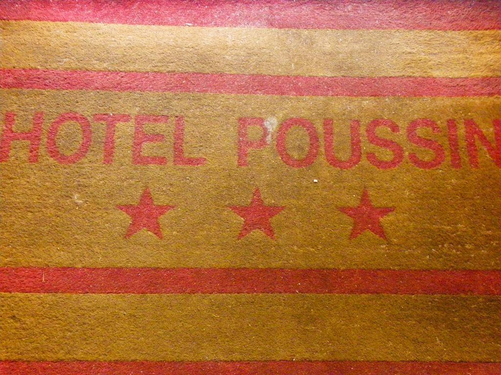 Hotel Poussin Paris Exterior photo